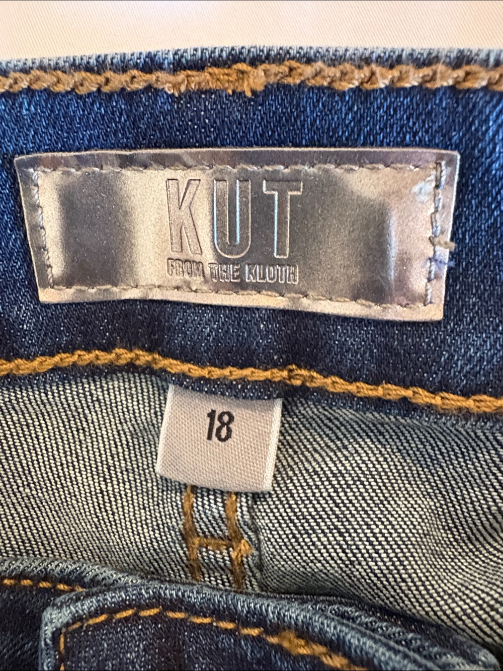 Kut from the Kloth Dark Blue Natalie Kurvy Bootcut Jeans - Size 18 - Picture 3 of 7